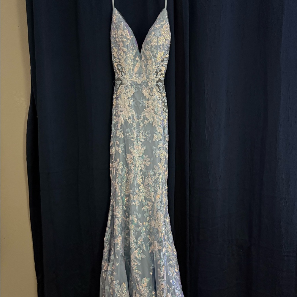Elegant Blue Lace Prom Dress